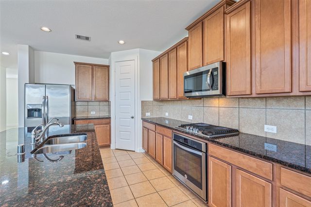 24618 Windmill Canyon Lane, Richmond, TX 77406
