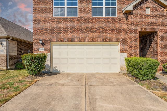 24618 Windmill Canyon Lane, Richmond, TX 77406