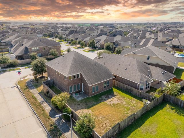 24618 Windmill Canyon Lane, Richmond, TX 77406