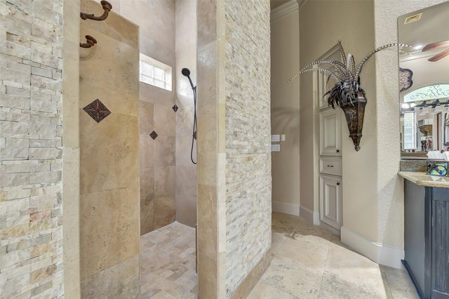 2117 San Miguel Drive, Friendswood, TX 77546