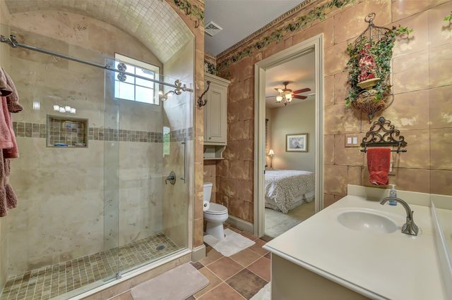 2117 San Miguel Drive, Friendswood, TX 77546