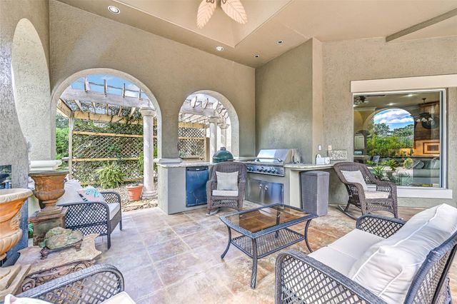 2117 San Miguel Drive, Friendswood, TX 77546