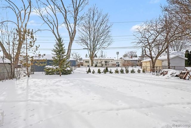 12840 Corbin Drive, Sterling Heights, MI 48313