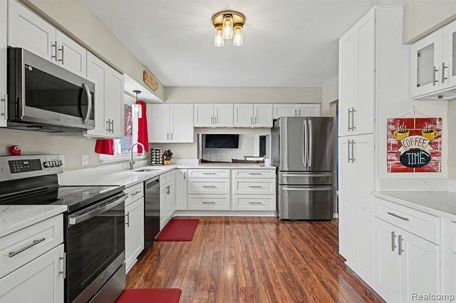 12840 Corbin Drive, Sterling Heights, MI 48313