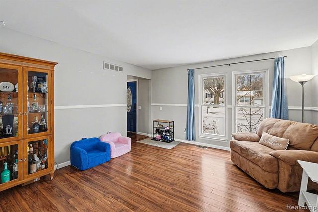 12840 Corbin Drive, Sterling Heights, MI 48313