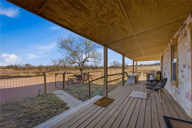 126 Buffalo RD, Valley Spring, TX 76885