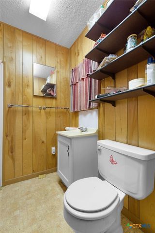 1595 Sky Ridge Road, Lampasas, TX 76550