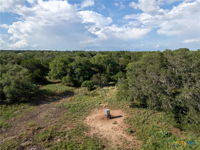 1595 Sky Ridge Road, Lampasas, TX 76550