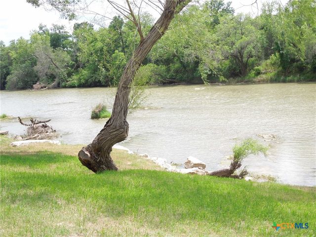 1595 Sky Ridge Road, Lampasas, TX 76550