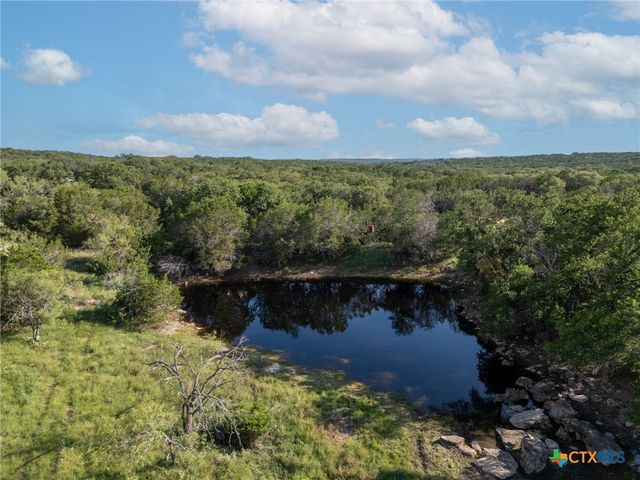 1595 Sky Ridge Road, Lampasas, TX 76550