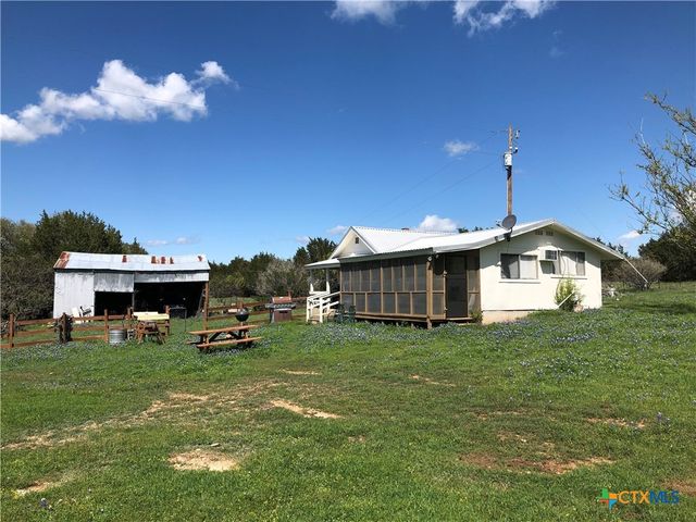 1595 Sky Ridge Road, Lampasas, TX 76550