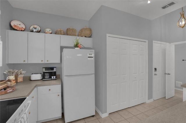1266 S BEACH CIRCLE, Kissimmee, FL 34746