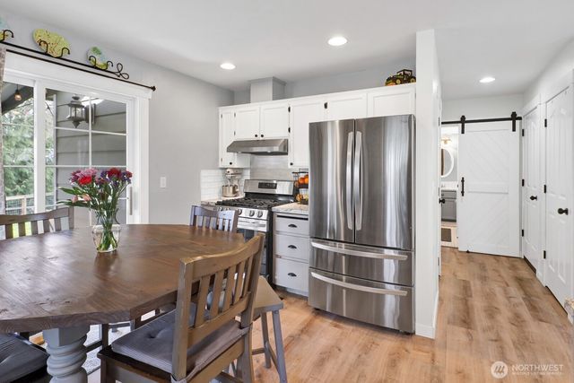 303 Parkside Court, Lynden, WA 98264