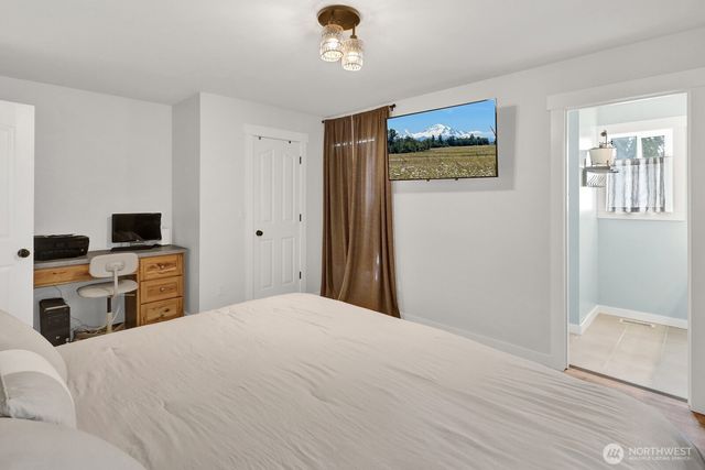 303 Parkside Court, Lynden, WA 98264