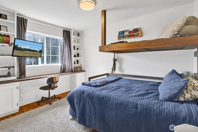 303 Parkside Court, Lynden, WA 98264