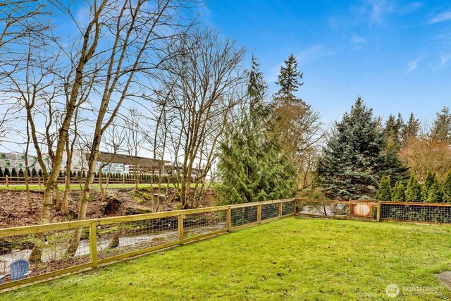 303 Parkside Court, Lynden, WA 98264