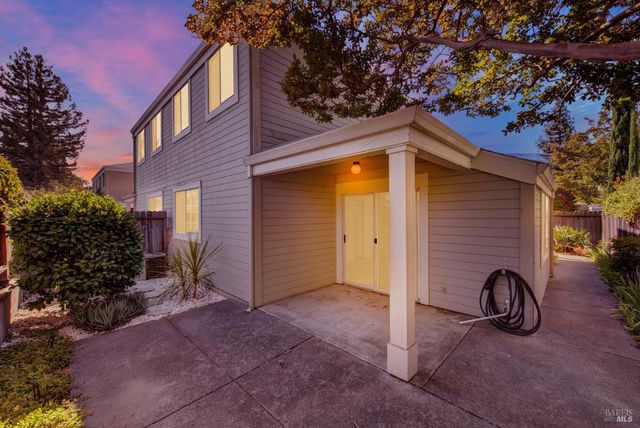 2776 Elks Way, Napa, CA 94558