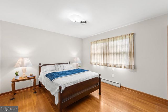 325 CALVIN DR, Salisbury, MD 21804