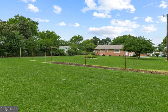 325 CALVIN DR, Salisbury, MD 21804