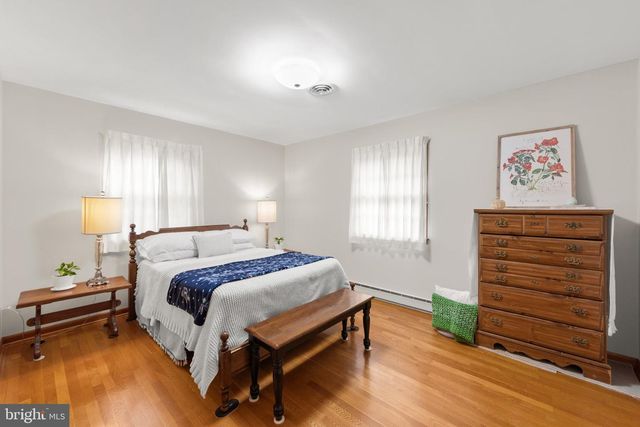 325 CALVIN DR, Salisbury, MD 21804