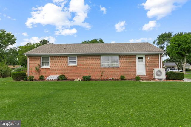 325 CALVIN DR, Salisbury, MD 21804
