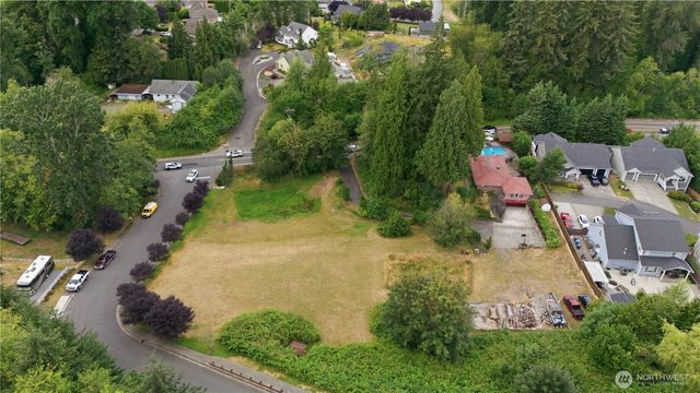 1405 Shaw Road E, Puyallup, WA 98372