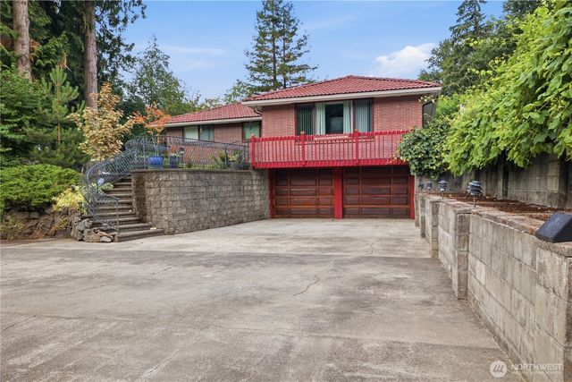 1405 Shaw Road E, Puyallup, WA 98372