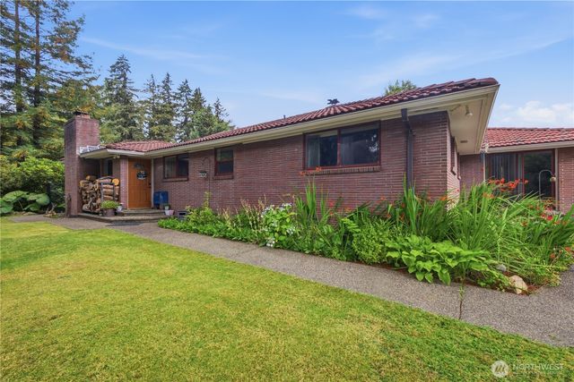 1405 Shaw Road E, Puyallup, WA 98372