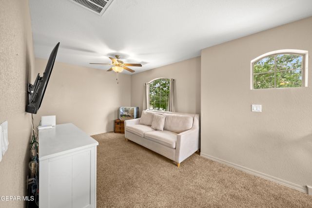 11293 Bullseye Street, El Paso, TX 79934