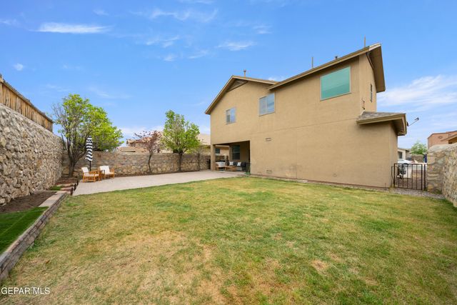 11293 Bullseye Street, El Paso, TX 79934