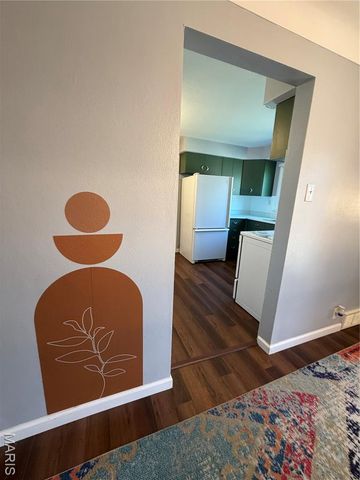 7 Bromley Drive, Ferguson, MO 63135