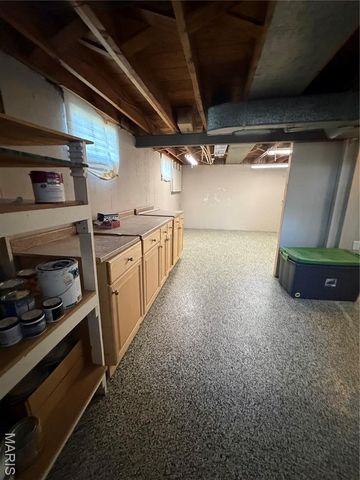 7 Bromley Drive, Ferguson, MO 63135