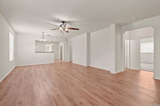 101 Stampede Ranch, Schertz, TX 78154