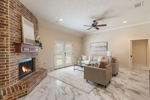 2209 Rockingham Loop, College Station, TX 77845
