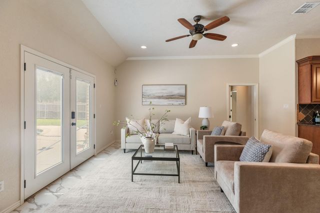 2209 Rockingham Loop, College Station, TX 77845