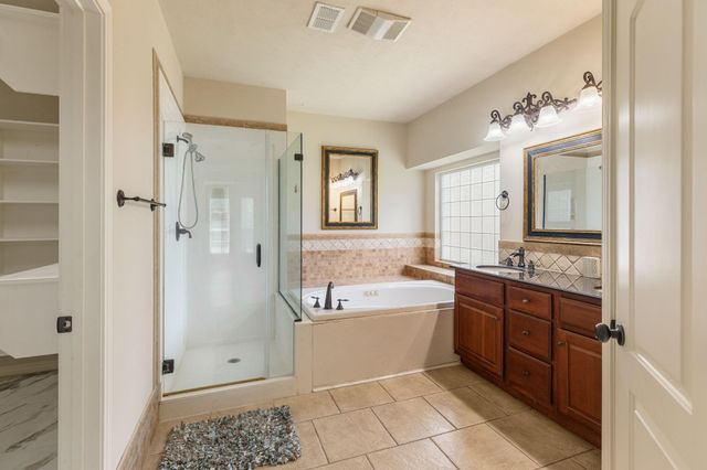 2209 Rockingham Loop, College Station, TX 77845