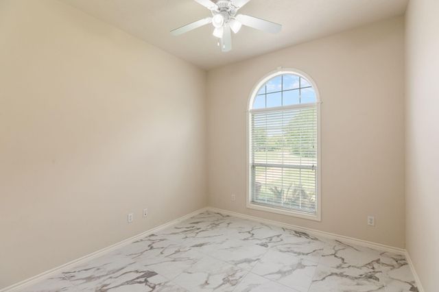 2209 Rockingham Loop, College Station, TX 77845