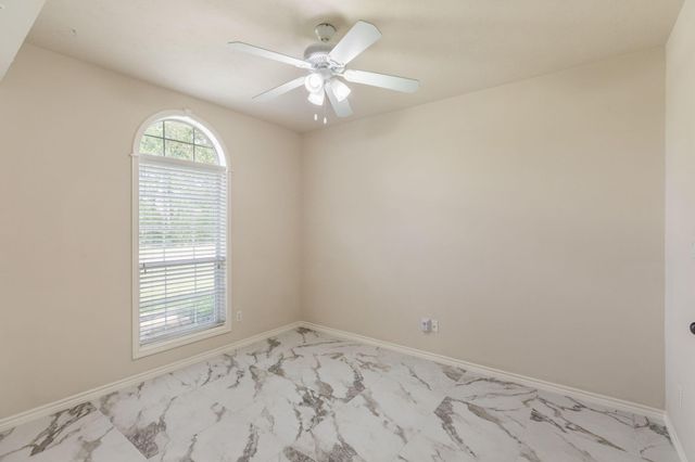 2209 Rockingham Loop, College Station, TX 77845