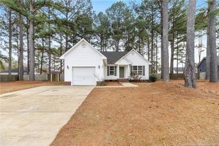 105 Deer Lodge Court, Raeford, NC 28376
