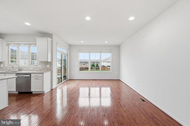 42567 DREAMWEAVER DR, Brambleton, VA 20148