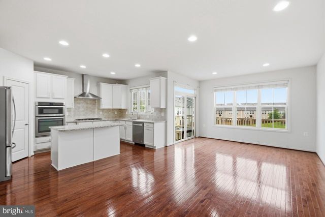 42567 DREAMWEAVER DR, Brambleton, VA 20148