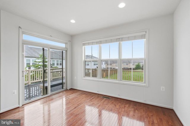 42567 DREAMWEAVER DR, Brambleton, VA 20148