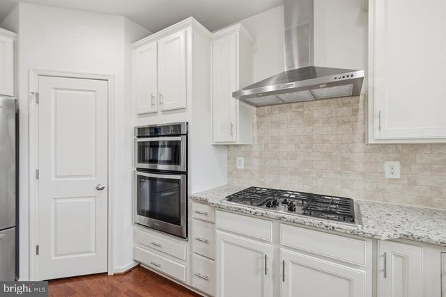 42567 DREAMWEAVER DR, Brambleton, VA 20148