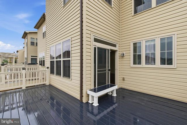 42567 DREAMWEAVER DR, Brambleton, VA 20148