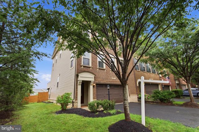 42567 DREAMWEAVER DR, Brambleton, VA 20148