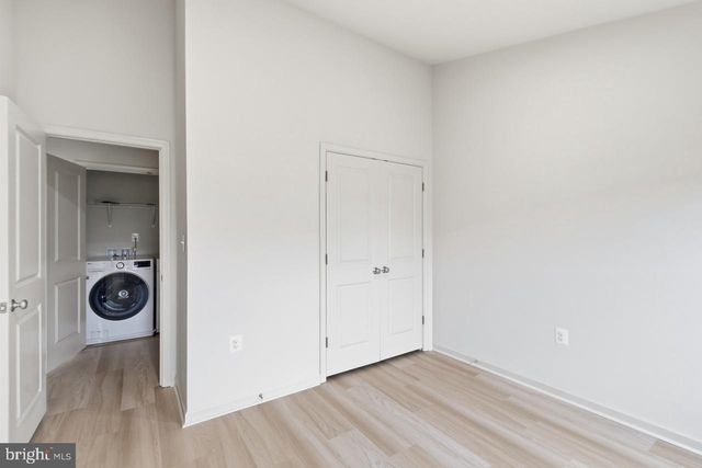42567 DREAMWEAVER DR, Brambleton, VA 20148