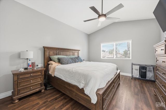 11618 Jimrik Avenue, Bakersfield, CA 93312
