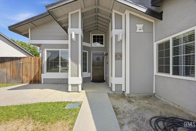 11618 Jimrik Avenue, Bakersfield, CA 93312