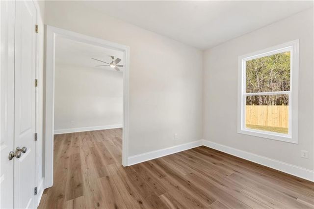 671 Crest Line Trail, Powder Springs, GA 30127