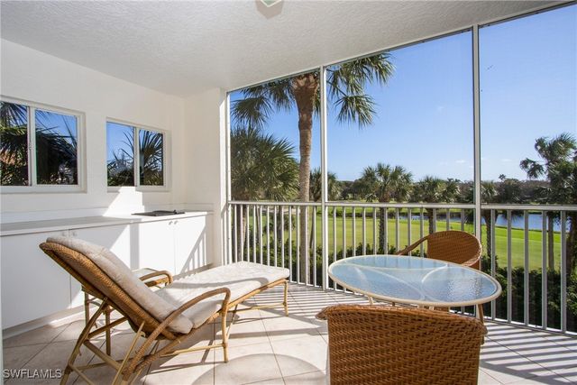 7655 Pebble Creek CIR 201, Naples, FL 34108